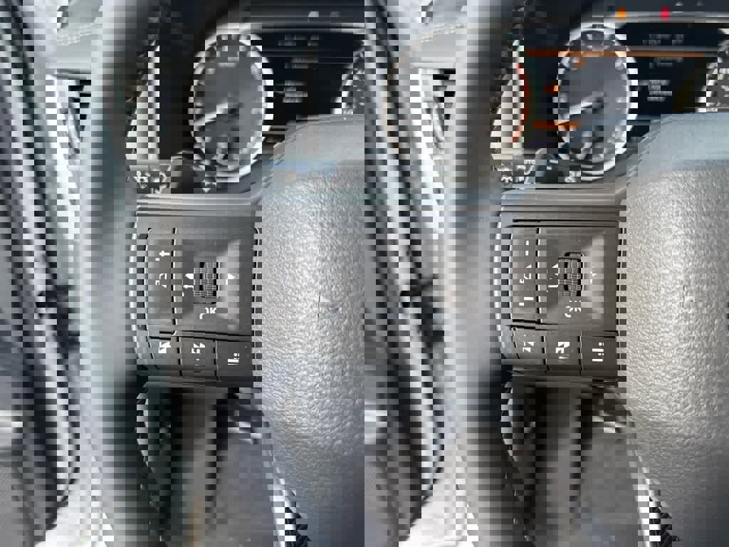 New 2026 Nissan Rogue SV image 14