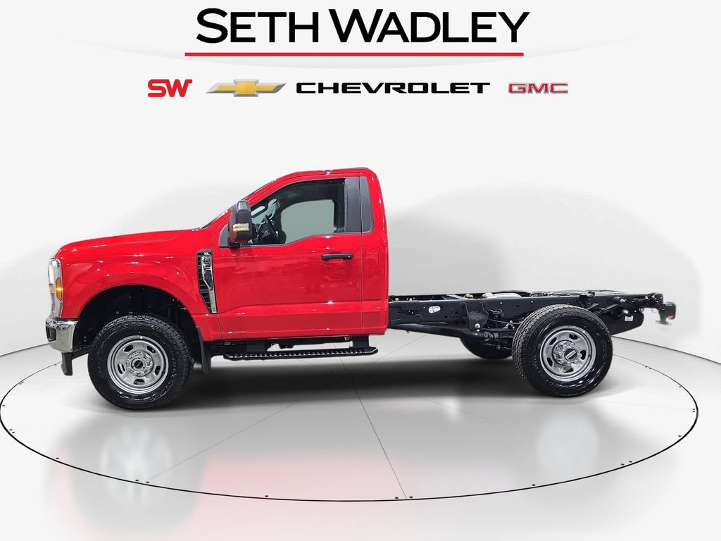 Used 2024 Ford F350 XL w/ Snow Plow Prep Package AWD/4WD image 4