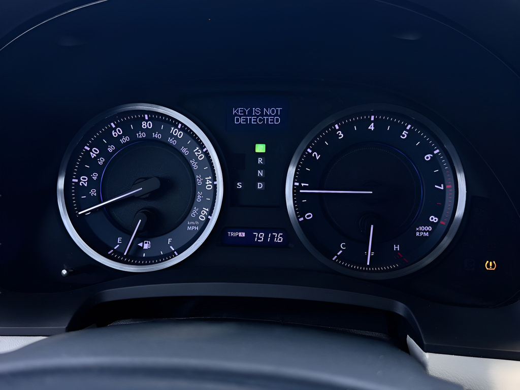 Used 2013 Lexus IS 250 w/ Premium Pkg Value Edition RWD image 15