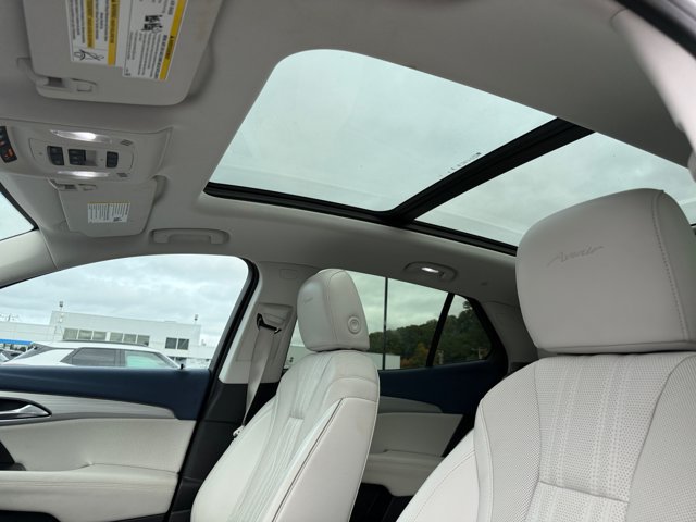 Certified 2024 Buick Envision Avenir AWD/4WD image 30