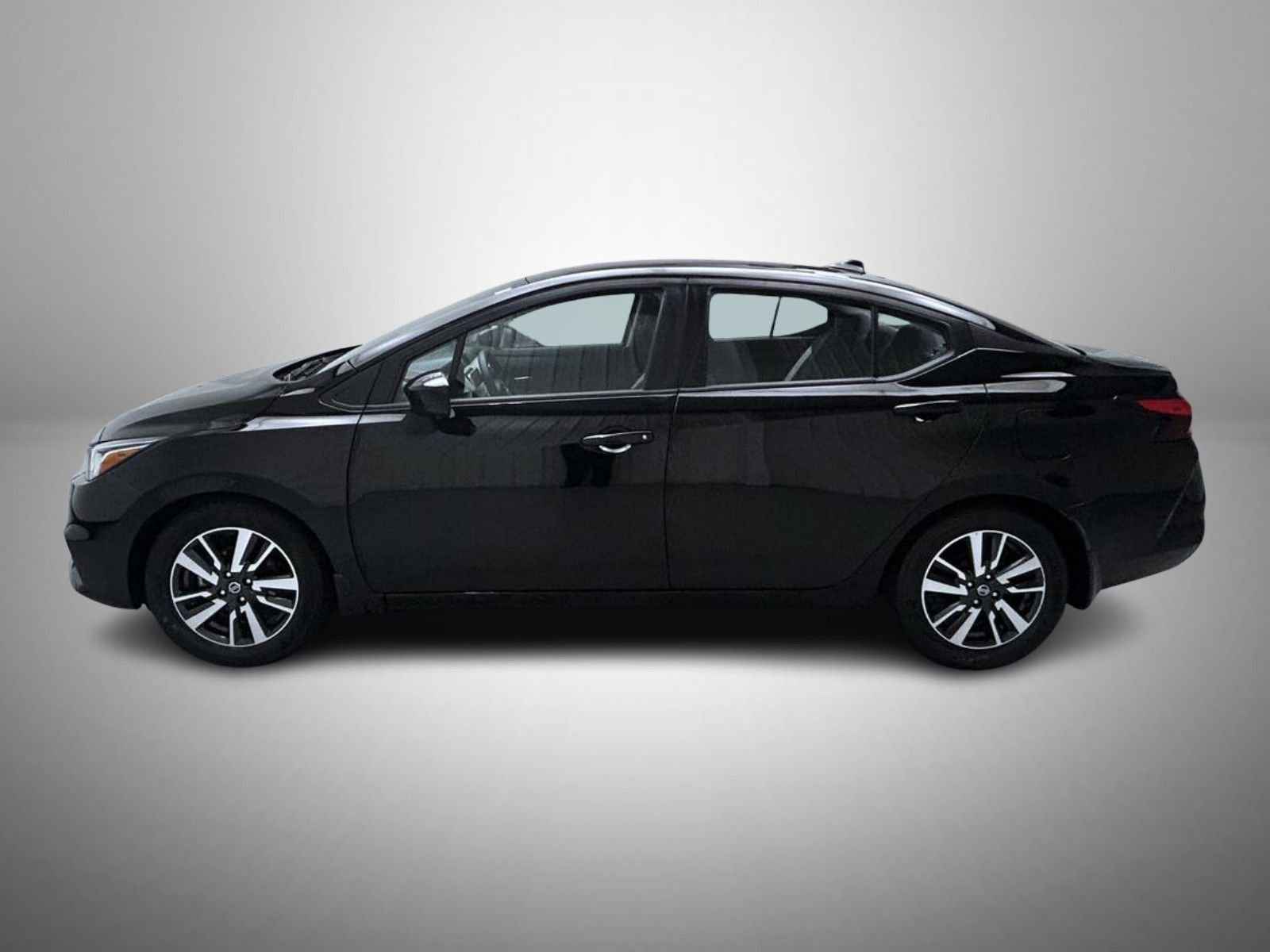 Used 2022 Nissan Versa SV FWD image 8