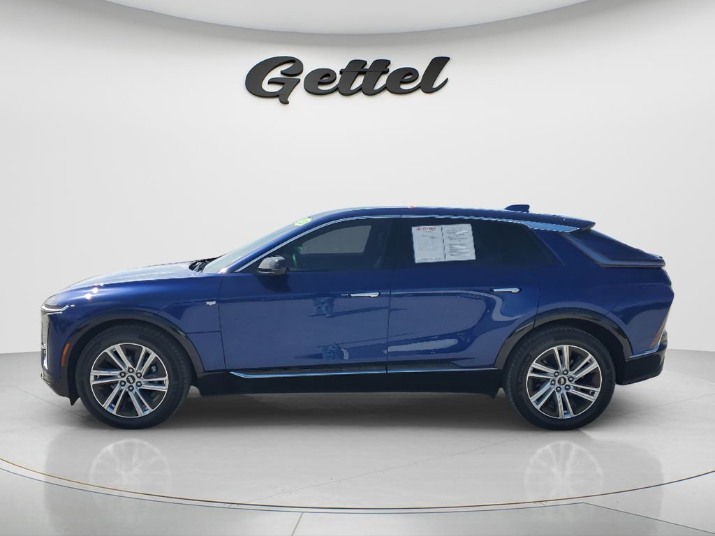 Used 2024 Cadillac Lyriq Tech image 7