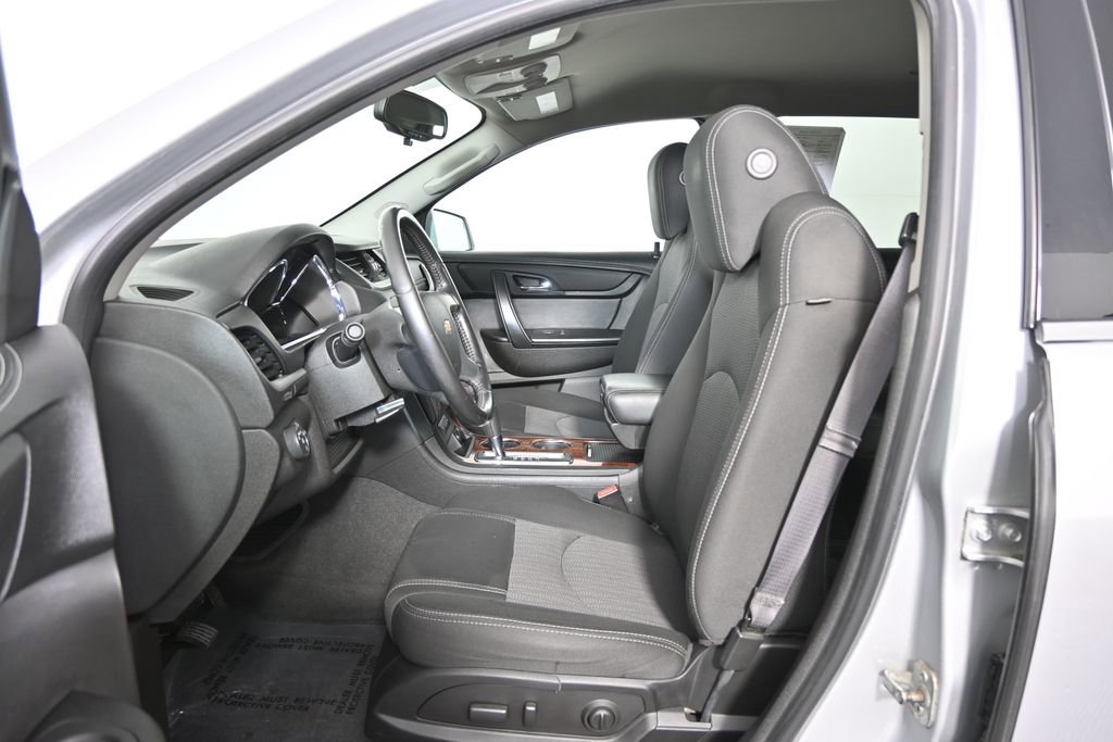 Used 2013 Chevrolet Traverse LT FWD image 21