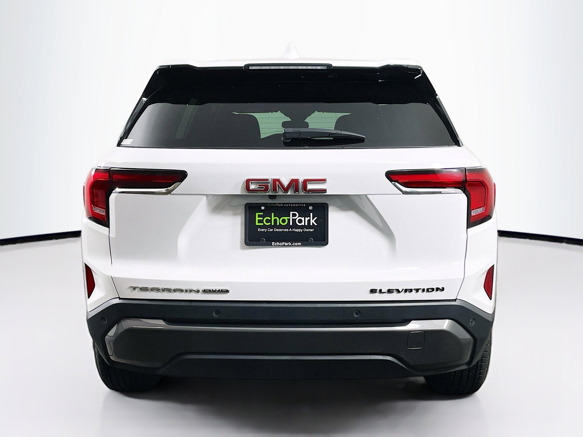 Used 2025 GMC Terrain Elevation image 7