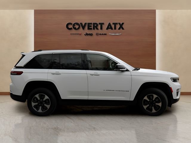 Used 2022 Jeep Grand Cherokee Limited 4xe image 6