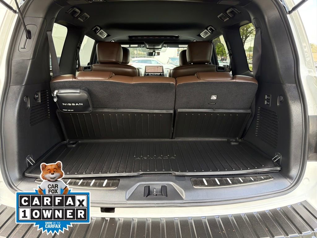 Used 2024 Nissan Armada Platinum w/ Captain's Chairs Package image 33