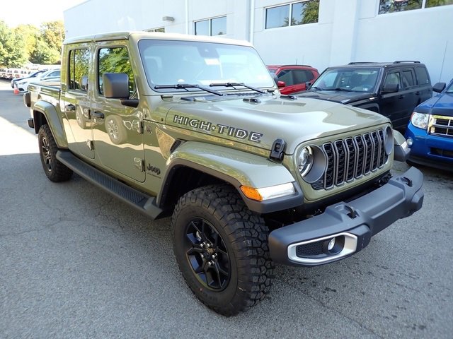 New 2025 Jeep Gladiator Sport image 7