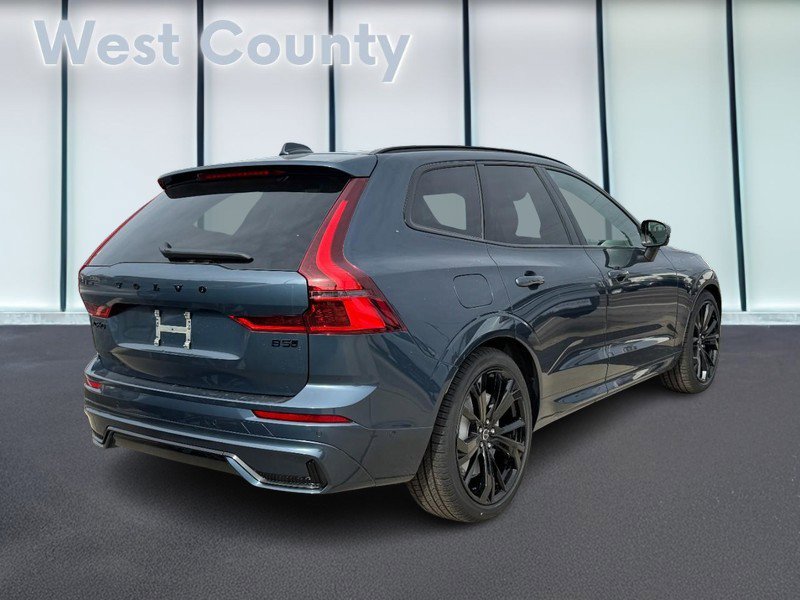 New 2026 Volvo XC60 B5 Ultra w/ Climate Package image 3
