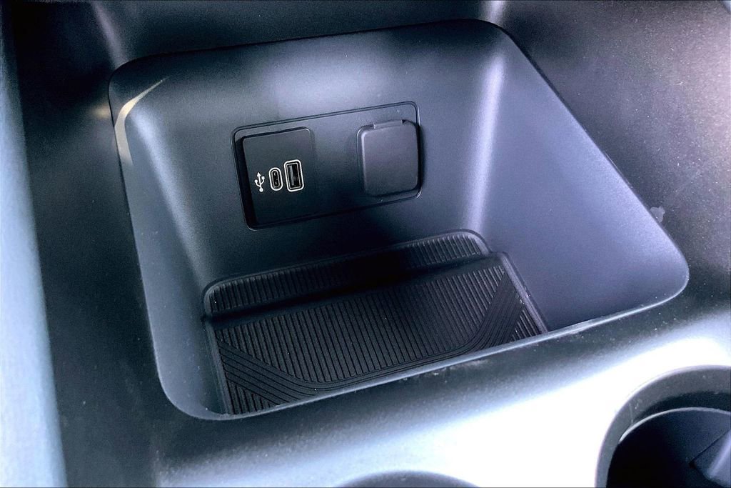 New 2026 Ford Explorer ST w/ Sun And Sound Package image 18