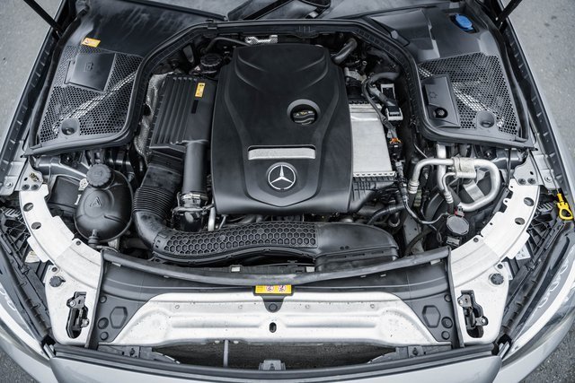 Used 2016 Mercedes-Benz C 300 4MATIC Sedan image 18