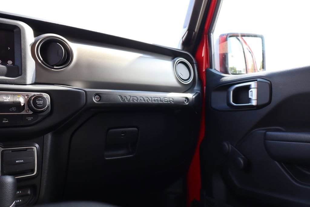 Used 2022 Jeep Wrangler Unlimited Sport image 45