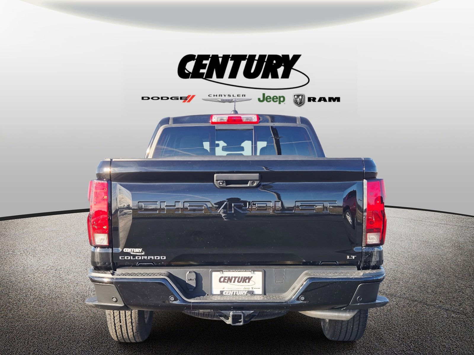 Used 2023 Chevrolet Colorado LT w/ LT Convenience Package II image 5