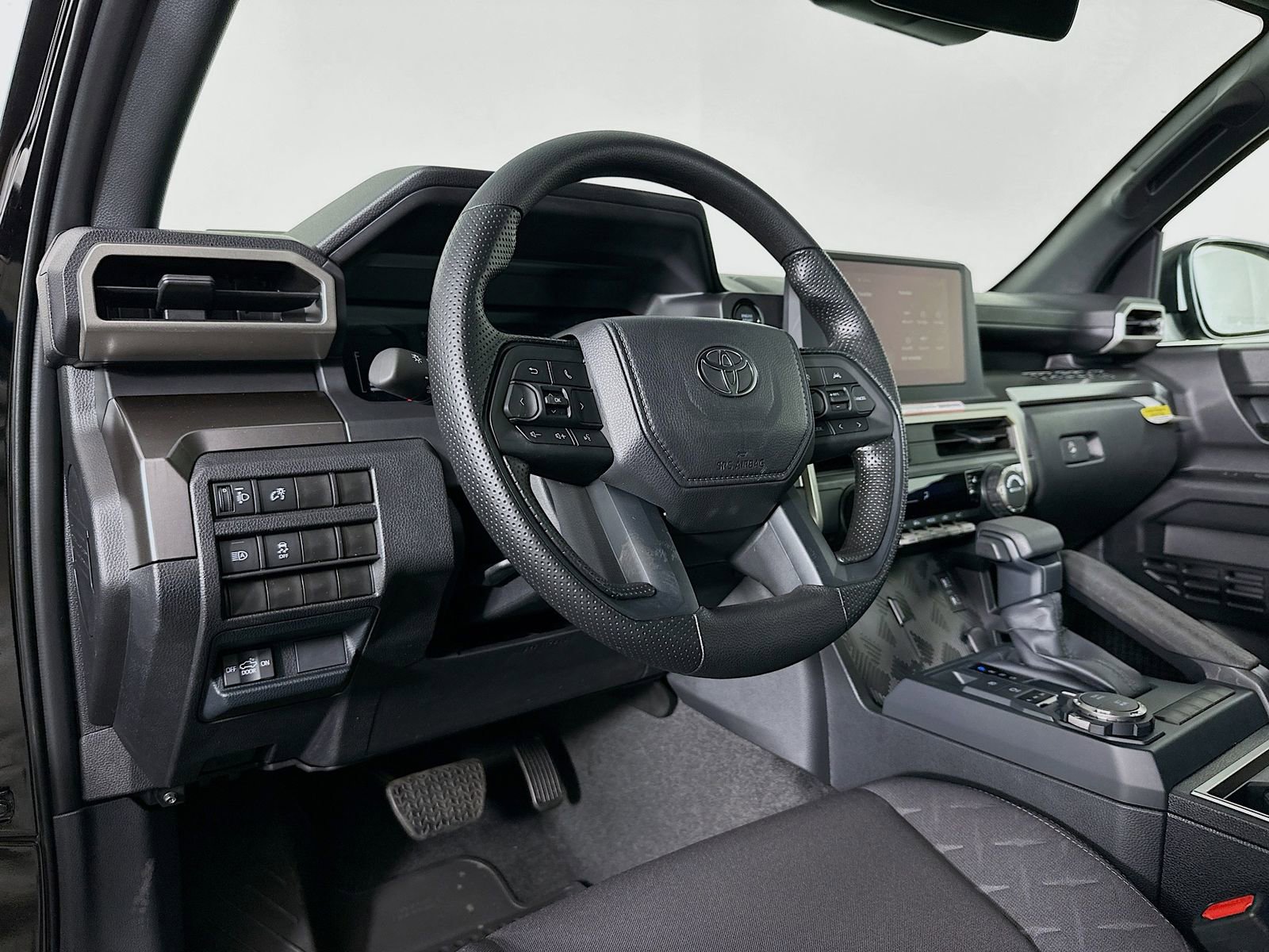 New 2025 Toyota Tacoma SR5 image 9