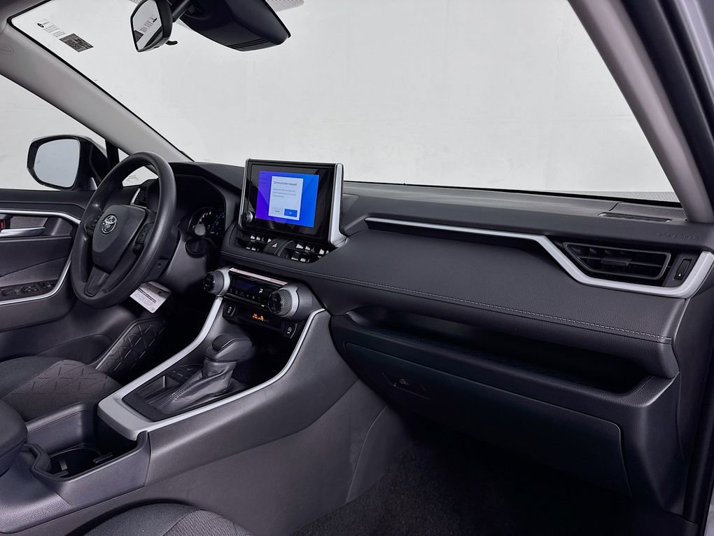 New 2025 Toyota RAV4 XLE image 29