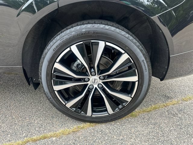 Used 2024 Volvo XC60 B5 Plus w/ Protection Package Premier AWD/4WD image 15