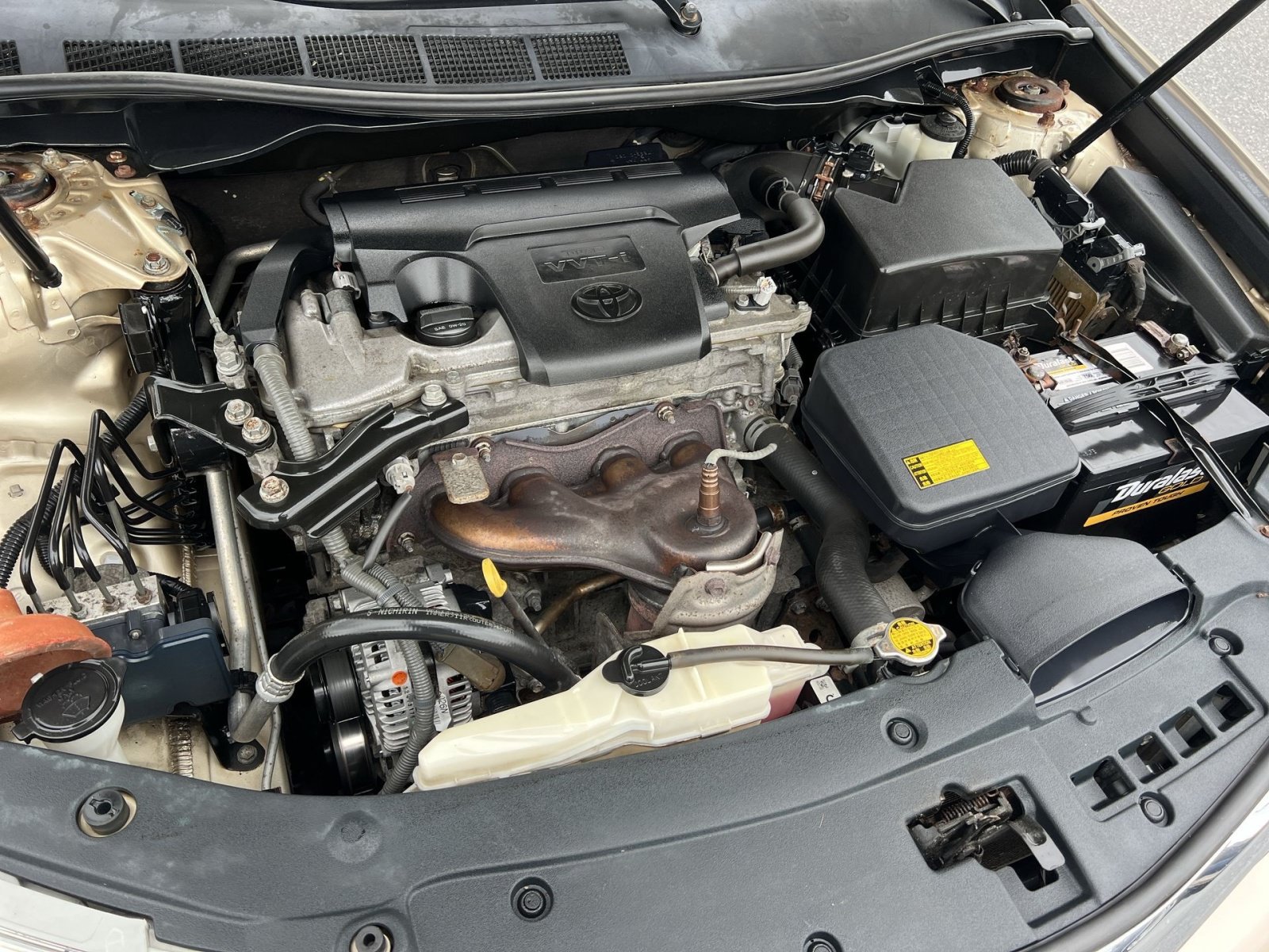 Used 2012 Toyota Camry LE FWD image 25