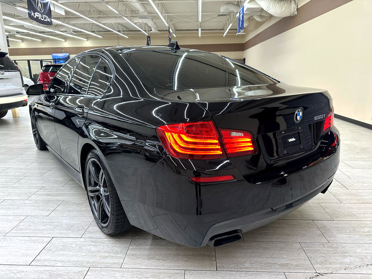 Used 2014 BMW 550i Sedan RWD image 9