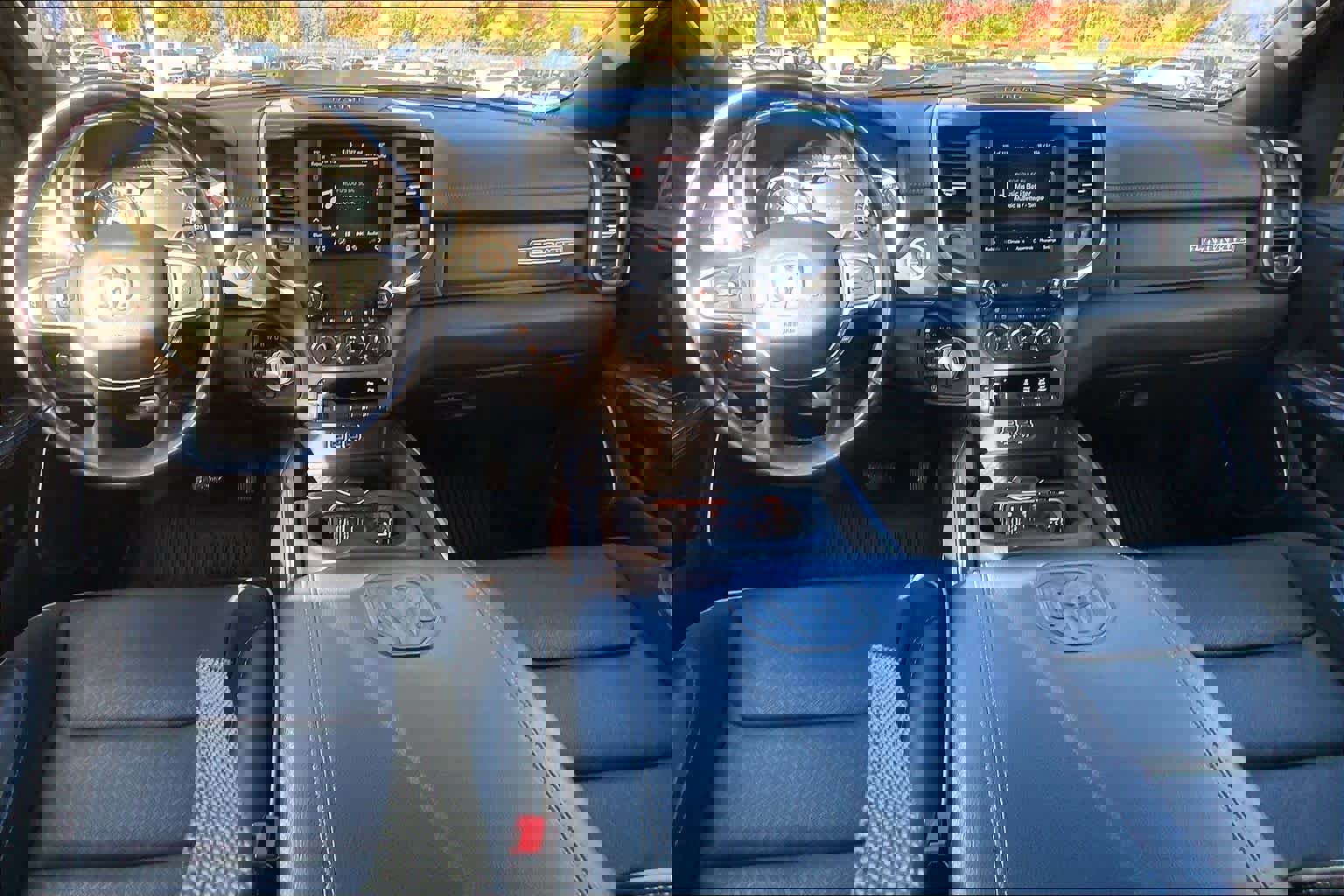 Used 2021 RAM 1500 Laramie w/ Sport Appearance Package image 12