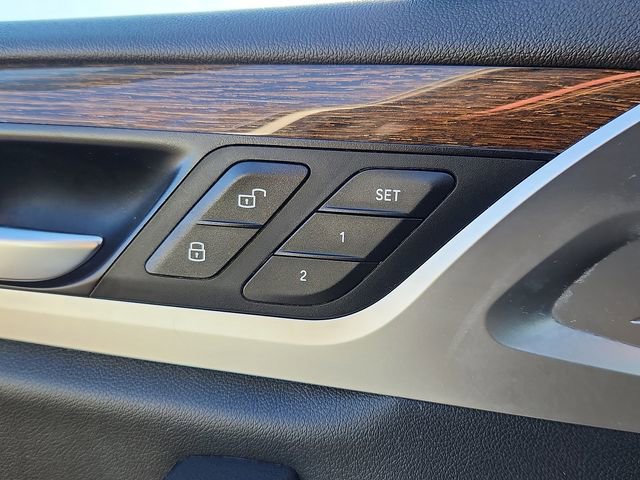 Used 2019 BMW X3 xDrive30i w/ Driving Assistance Package image 29