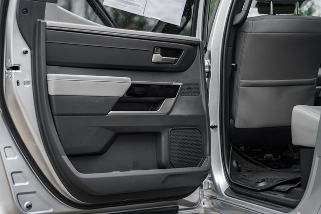 Used 2025 Toyota Tundra Limited image 38