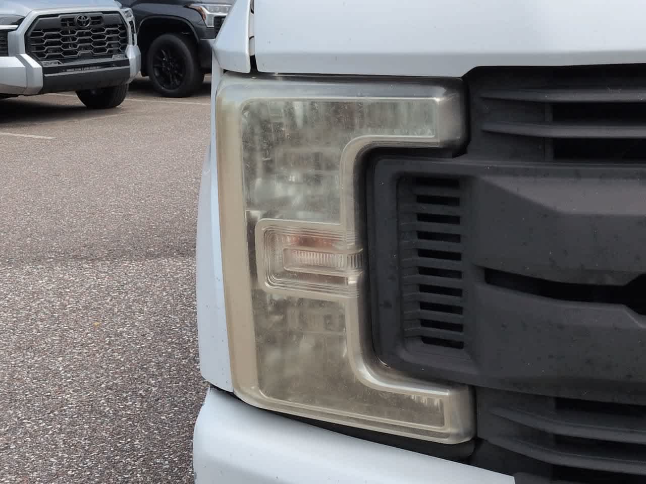 Used 2019 Ford F250 XL w/ Power Equipment Group AWD/4WD image 10