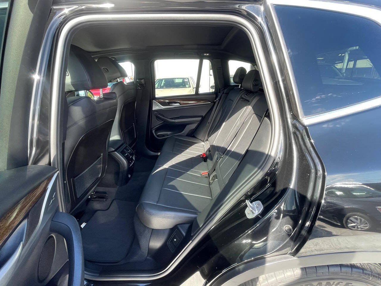 Used 2019 BMW X3 xDrive30i AWD/4WD image 12