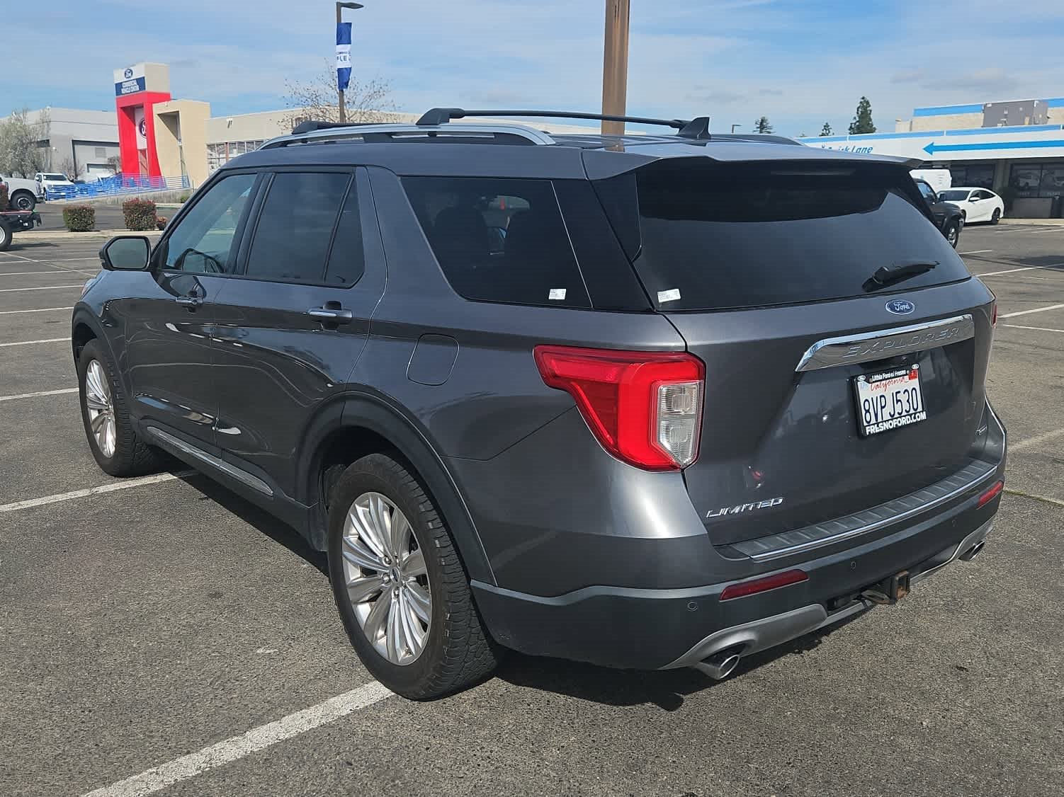 Used 2021 Ford Explorer Limited w/ Hybrid Equipment Group 310A image 6