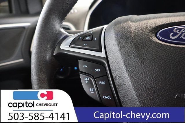 Used 2018 Ford Edge SEL w/ Class II Trailer Tow Package AWD/4WD image 19