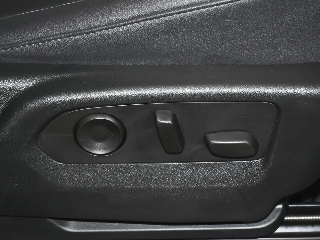 Used 2023 Chevrolet Tahoe Z71 image 55