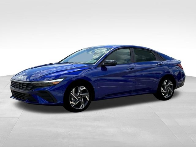 New 2025 Hyundai Elantra Sport image 2