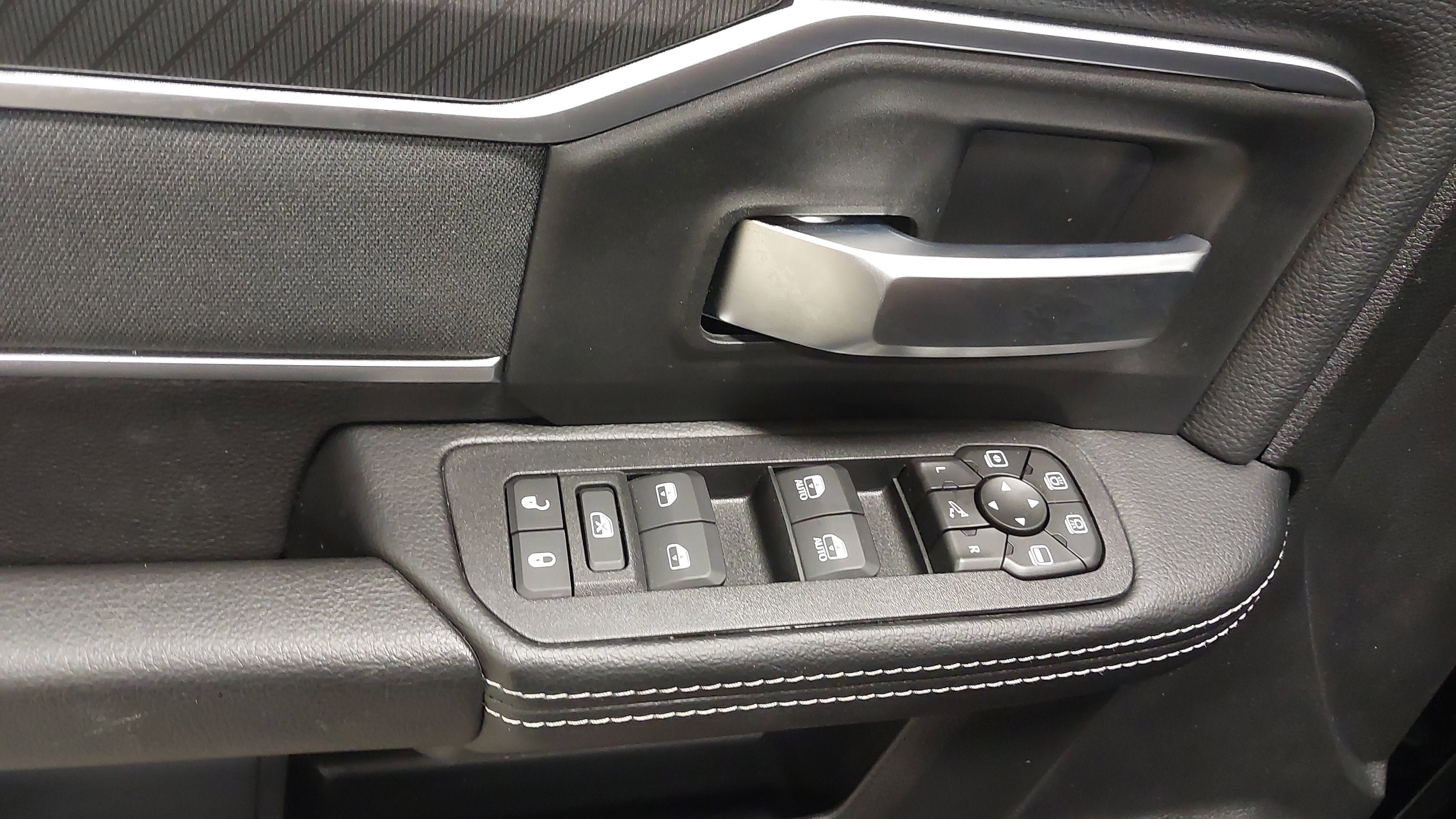 Used 2026 RAM 2500 Big Horn AWD/4WD image 25