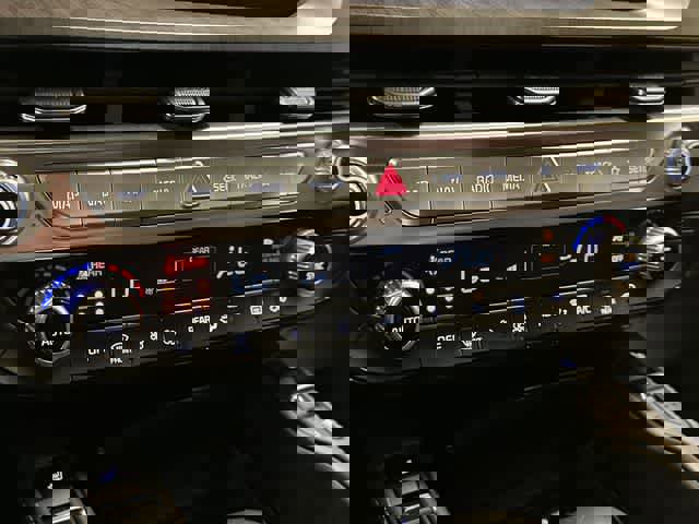 Used 2023 Kia Telluride SX Prestige image 16