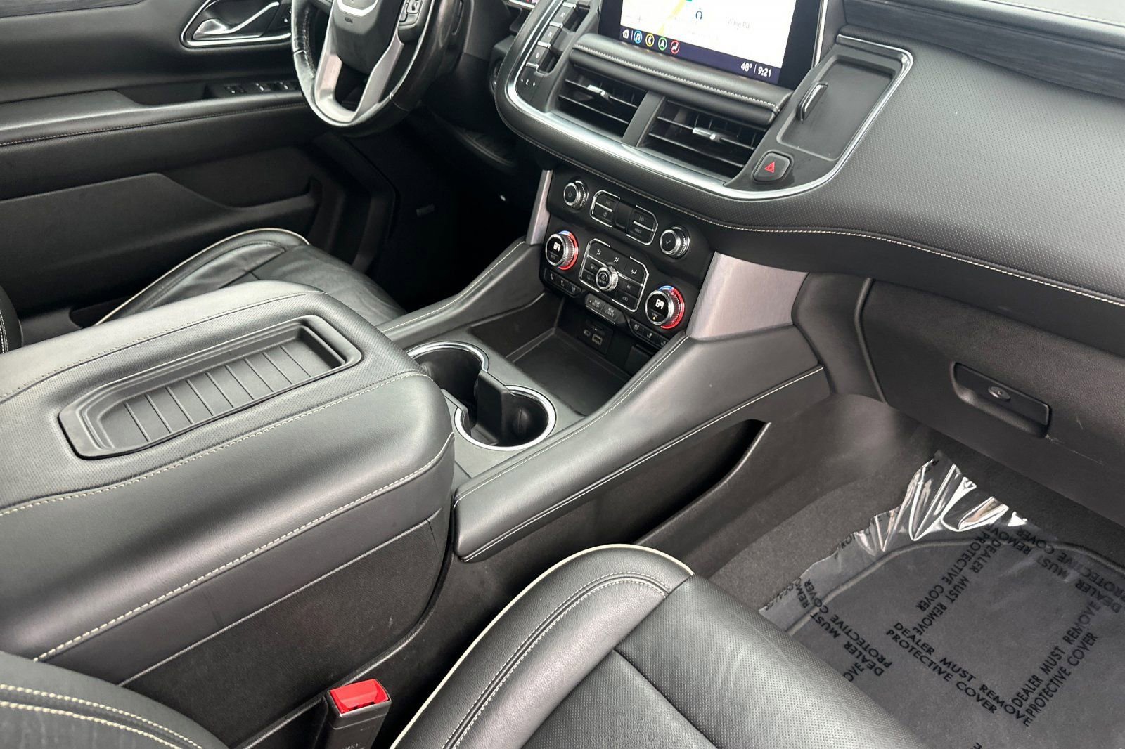 Used 2021 GMC Yukon SLT w/ Rear Media and Nav Package image 19