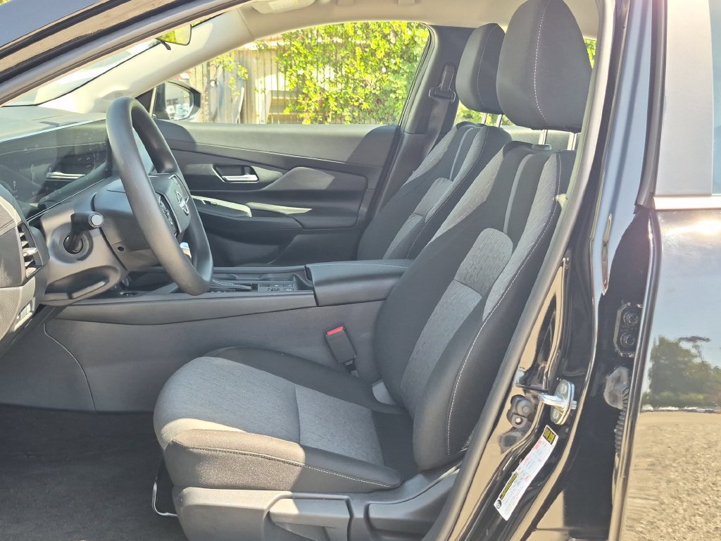 Certified 2026 Nissan Sentra SV w/ Floor Mat Package FWD image 15