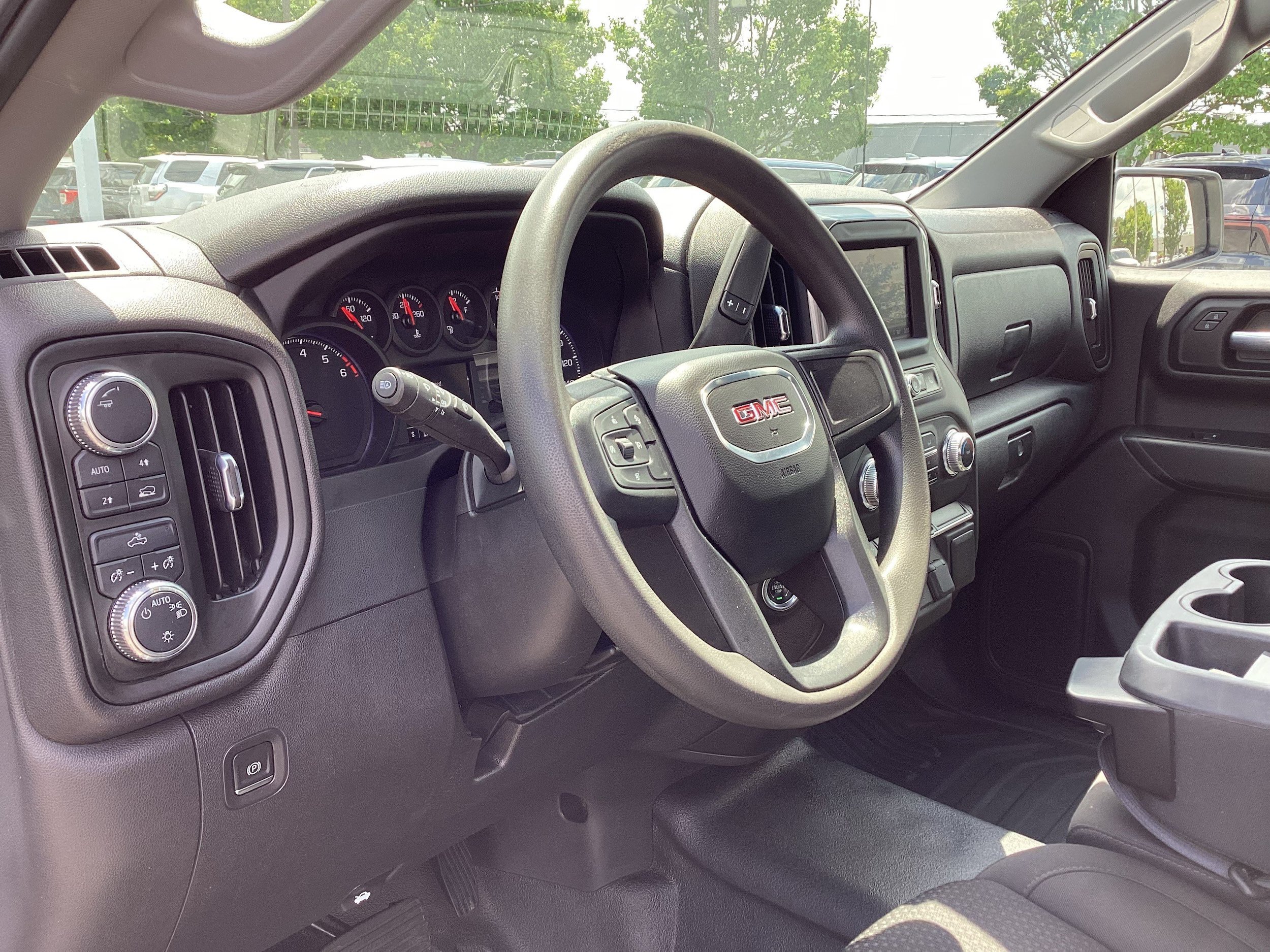 Used 2023 GMC Sierra 1500 Pro AWD/4WD image 11