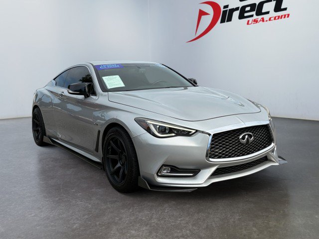 Used 2017 INFINITI Q60 Red Sport 400 AWD/4WD image 13