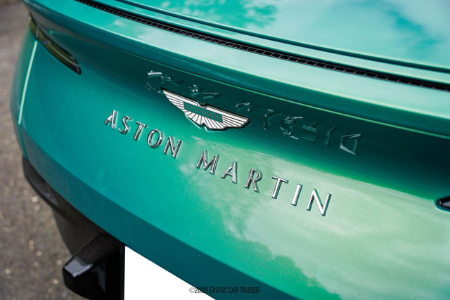 Used 2025 Aston Martin DB12 Coupe RWD image 64