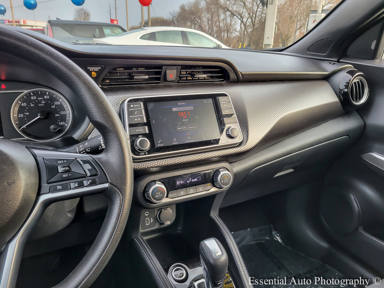 Used 2020 Nissan Kicks SV image 20