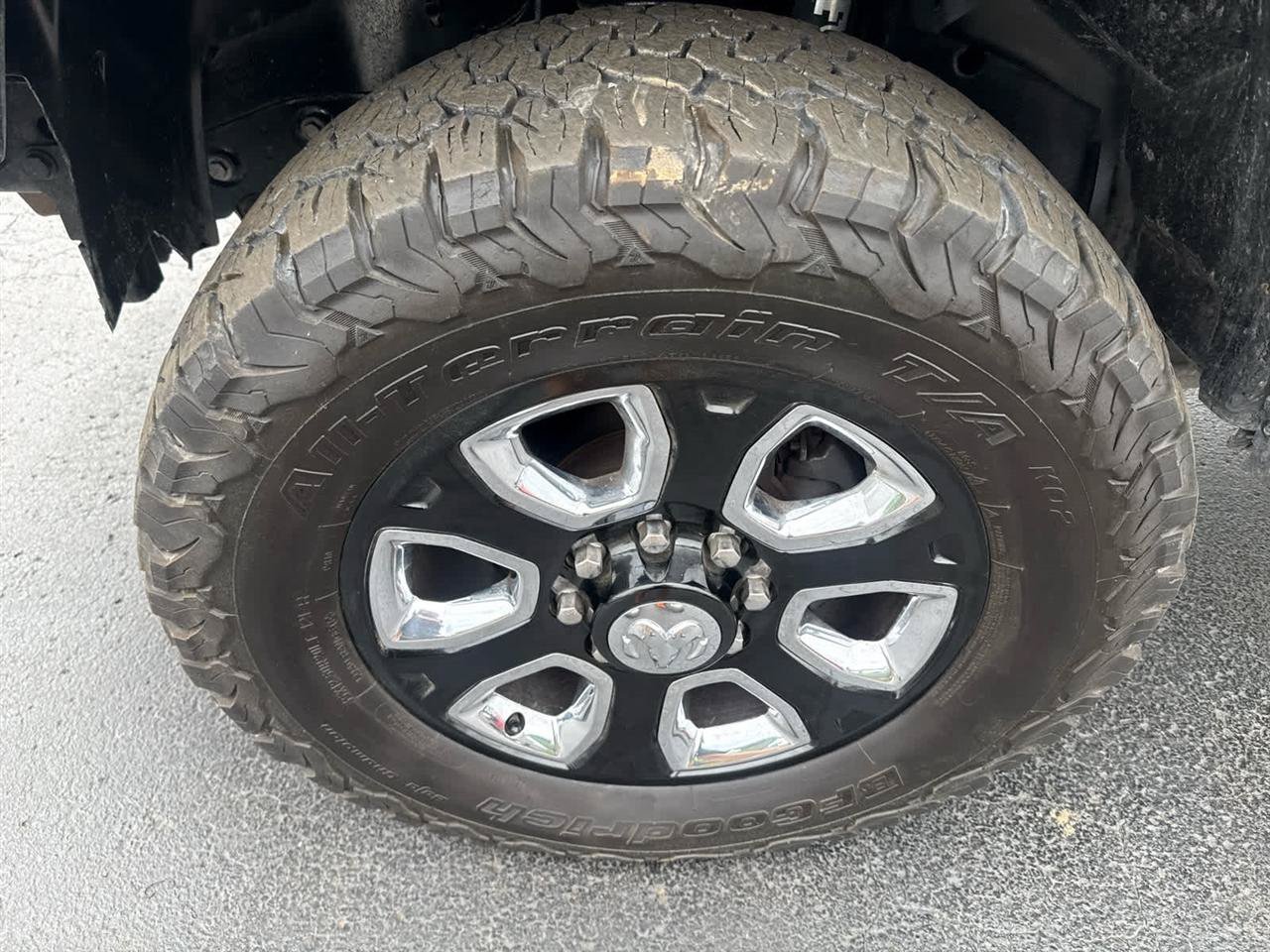Used 2018 RAM 2500 Limited AWD/4WD image 11
