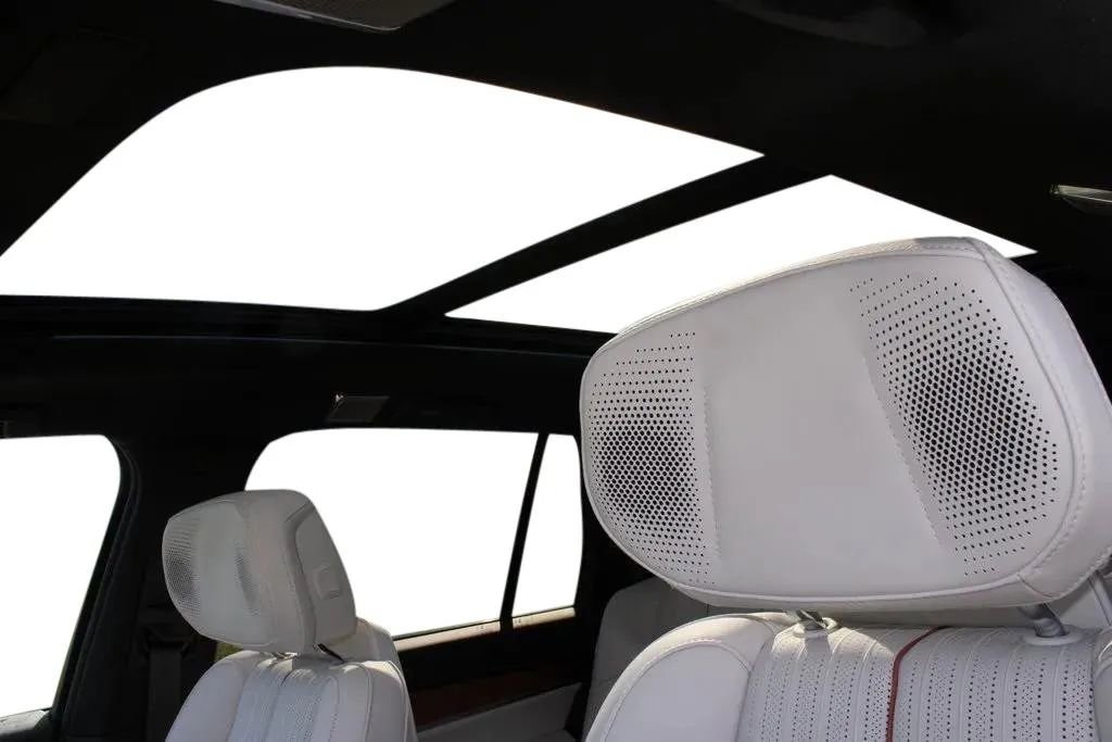 New 2026 Cadillac Vistiq Luxury image 43