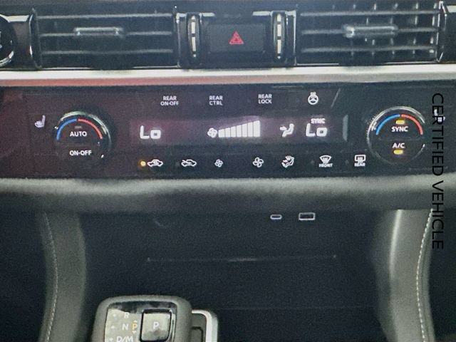 Certified 2025 Nissan Pathfinder SL AWD/4WD image 17