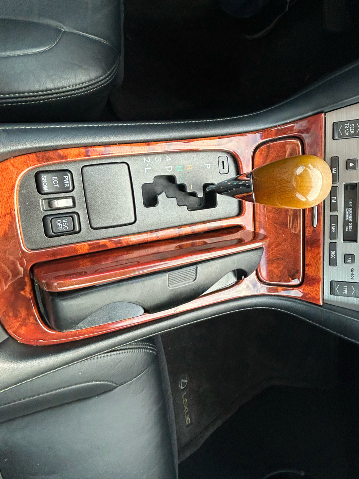 Used 2005 Lexus SC 430 Convertible image 13