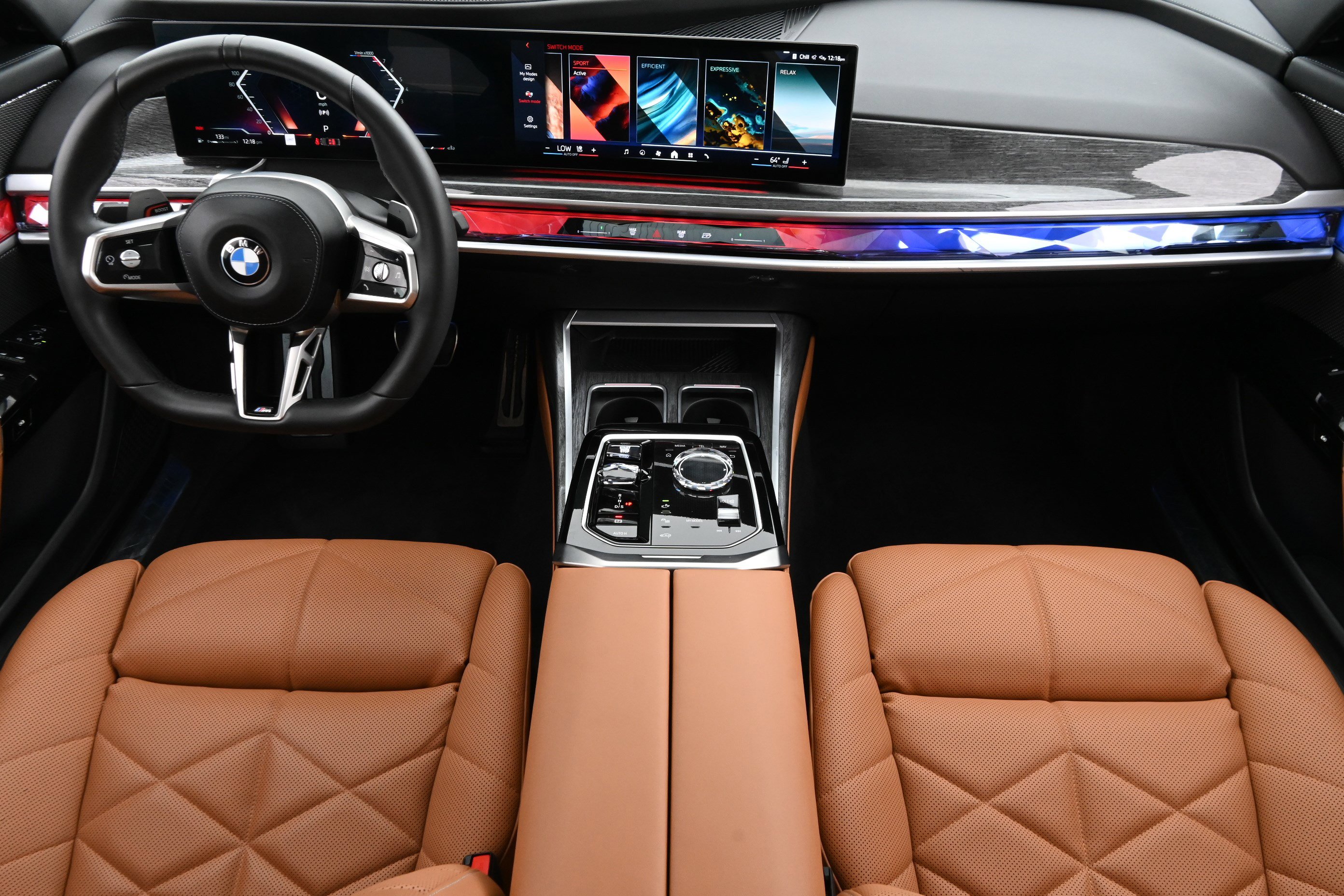 Certified 2023 BMW 740i w/ Parking Assistance Package image 15