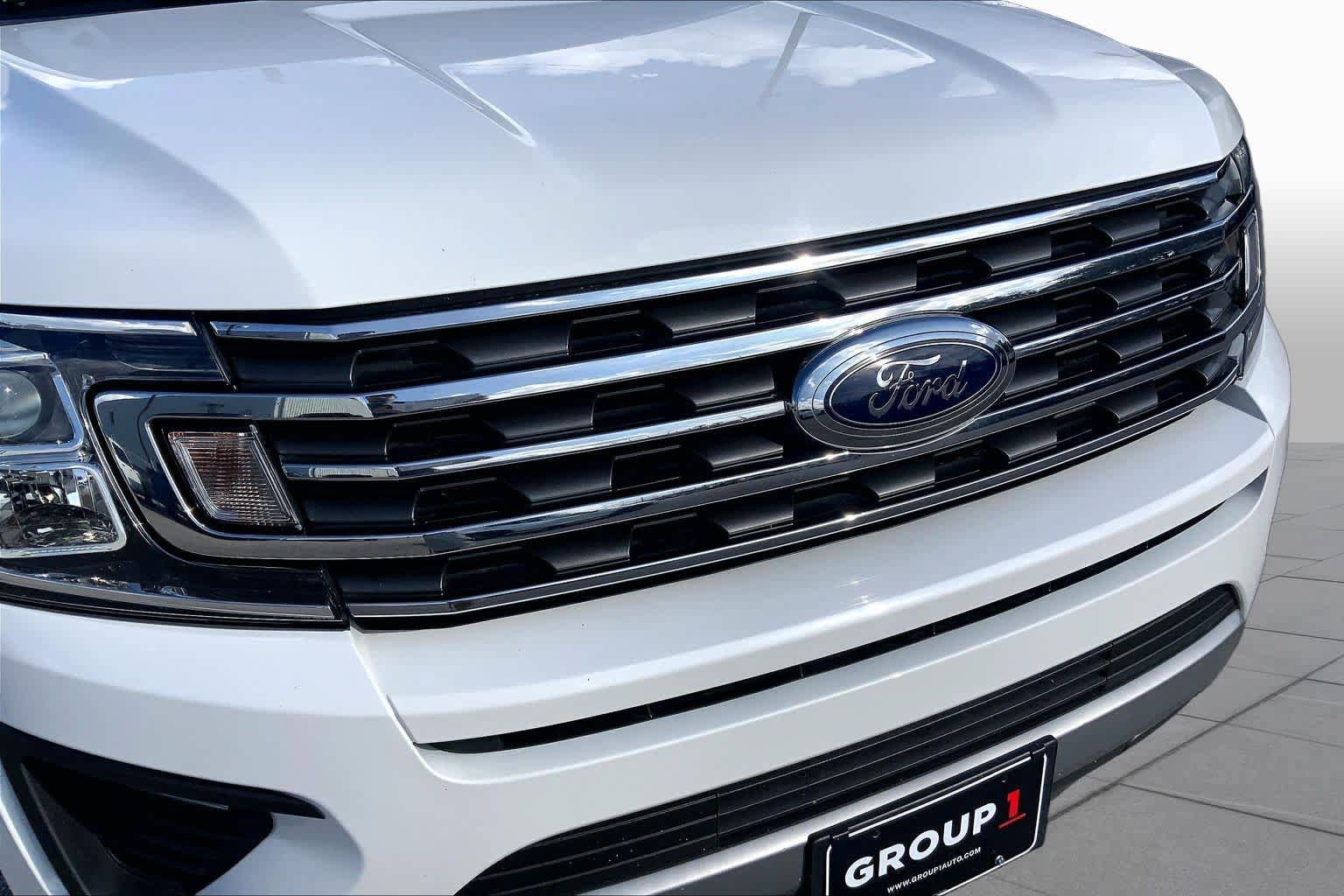 Used 2020 Ford Expedition XLT w/ Cargo Package RWD image 30