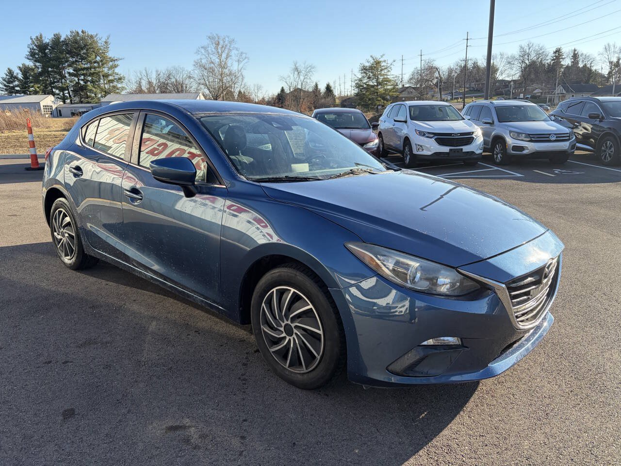 Used 2017 MAZDA MAZDA3 Touring FWD image 4