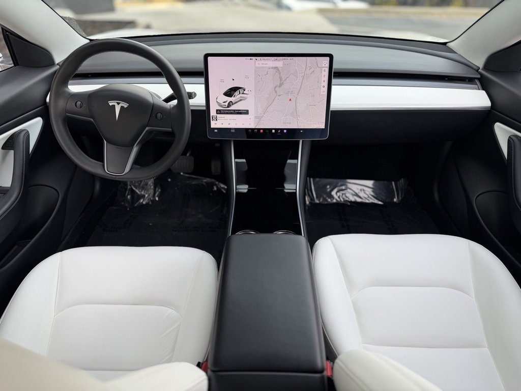 Used 2020 Tesla Model 3 Standard Range Plus image 40