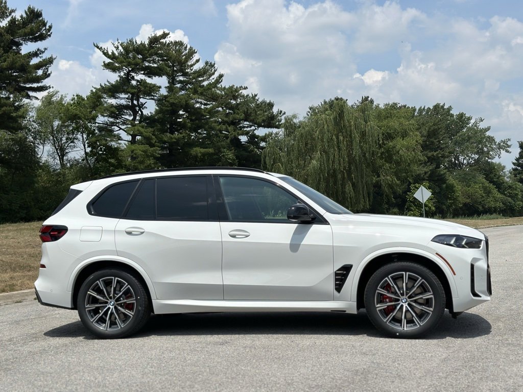 New 2026 BMW X5 M60i w/ Executive Package image 8