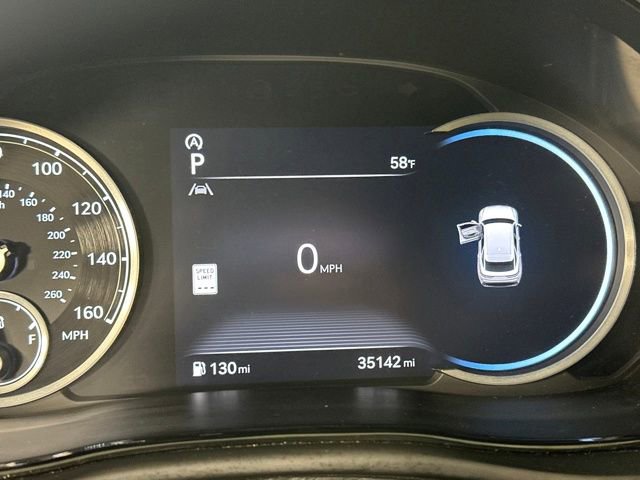 Used 2022 Genesis GV70 2.5T w/ Advanced Package image 18