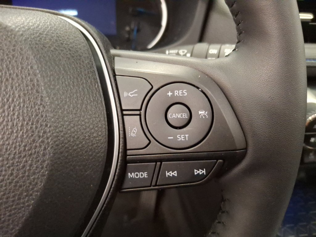 Used 2023 Toyota RAV4 XSE w/ XSE Grade Weather Package AWD/4WD image 23