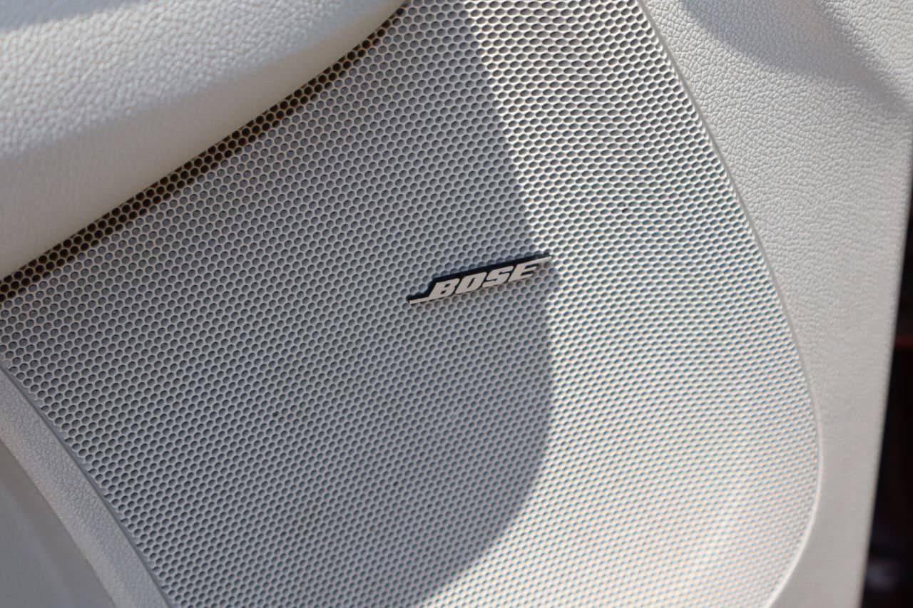 Used 2017 Buick Enclave Premium w/ Experience Buick Package FWD image 24